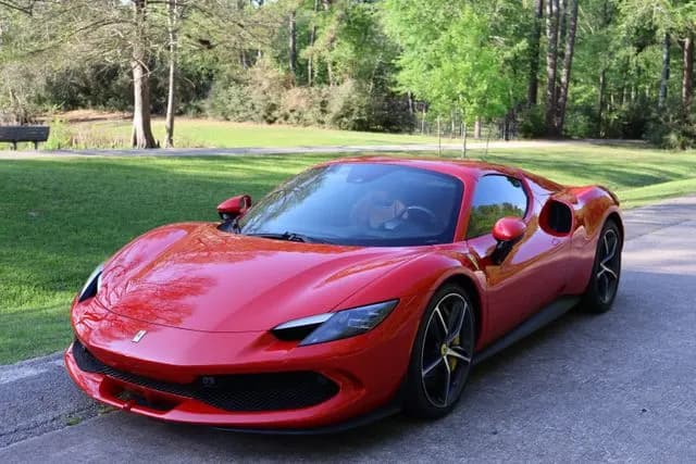 2025 Ferrari 296 GTS